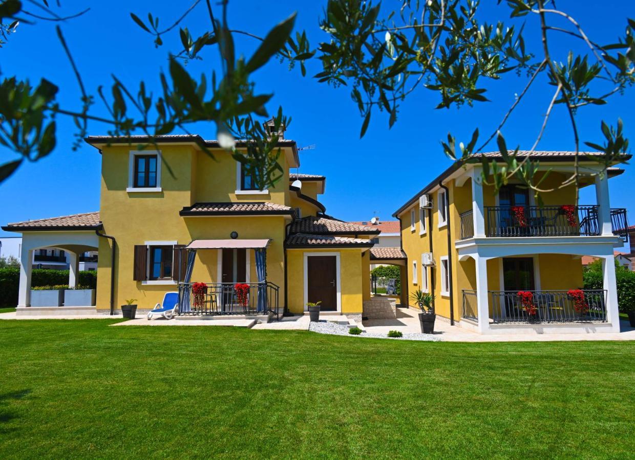 Teo Apartments Funtana Exterior foto